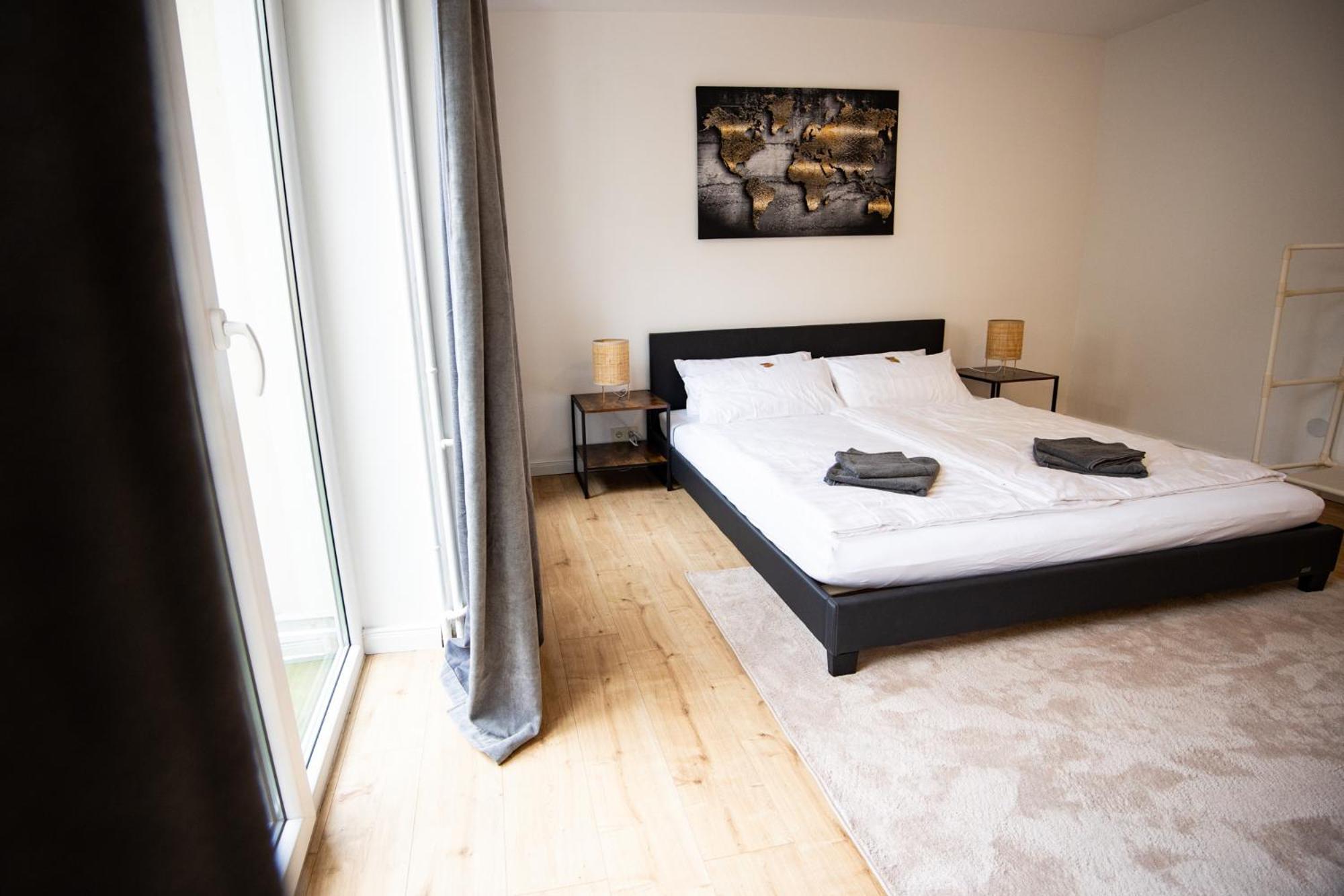 Me Living Bad Pyrmont Innenstadt 10 Meter Balkon Exterior foto